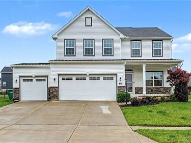 2760 Pebble Stone Trail, Beavercreek Township, OH 45385