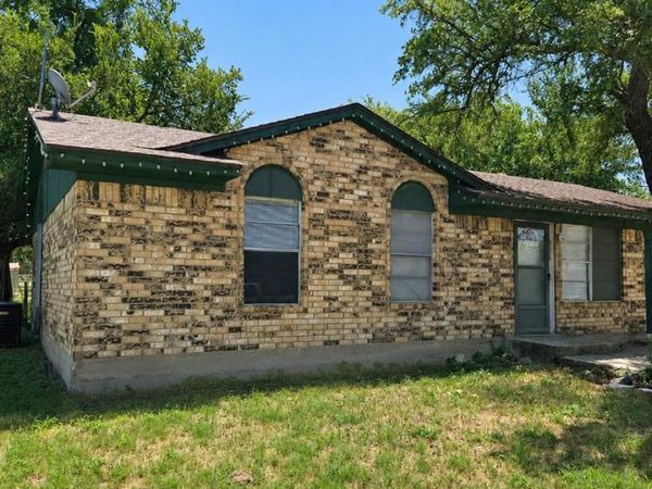 8018 County Road 564, Brownwood, TX 76801