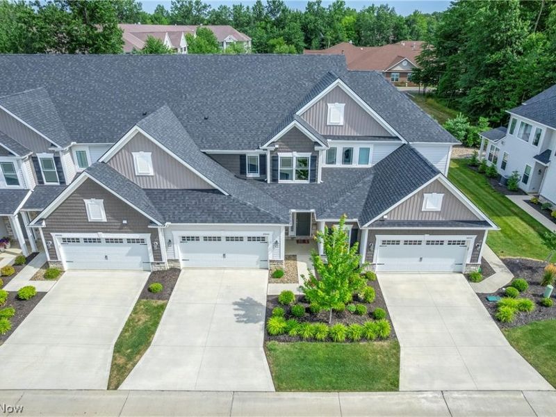 32040 Tuscan Lane, Avon Lake, OH 44012 Photo 6