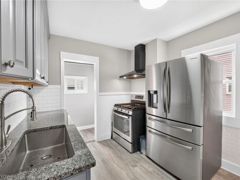 3554 W 129th Street , Cleveland, OH 44111 Photo 10