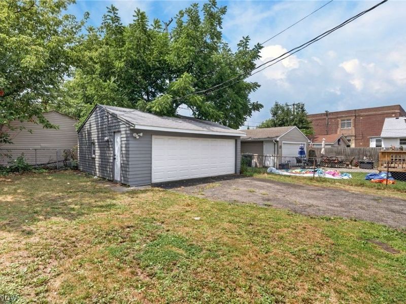 3554 W 129th Street , Cleveland, OH 44111 Photo 24