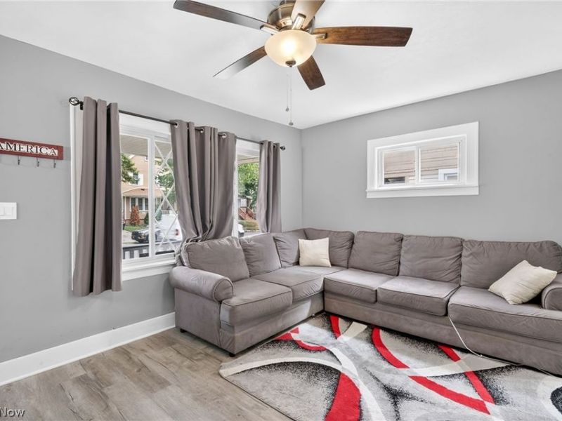 3554 W 129th Street , Cleveland, OH 44111 Photo 4