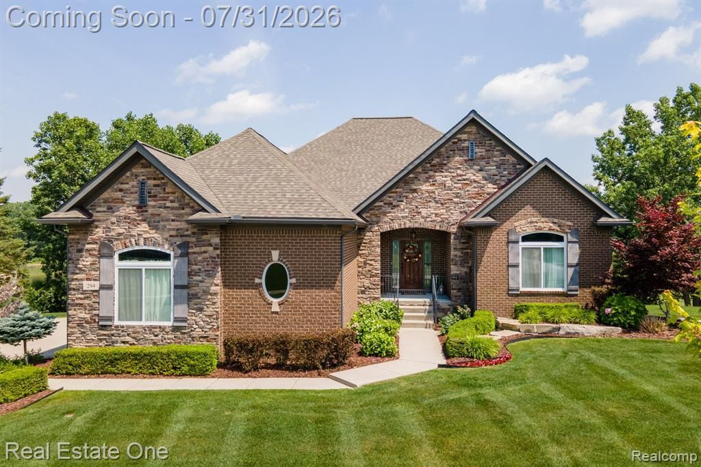 294 Golfside Drive, Oxford Township, MI 48371 Main Photo