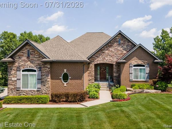 294 Golfside Drive, Oxford Township, Mi 48371