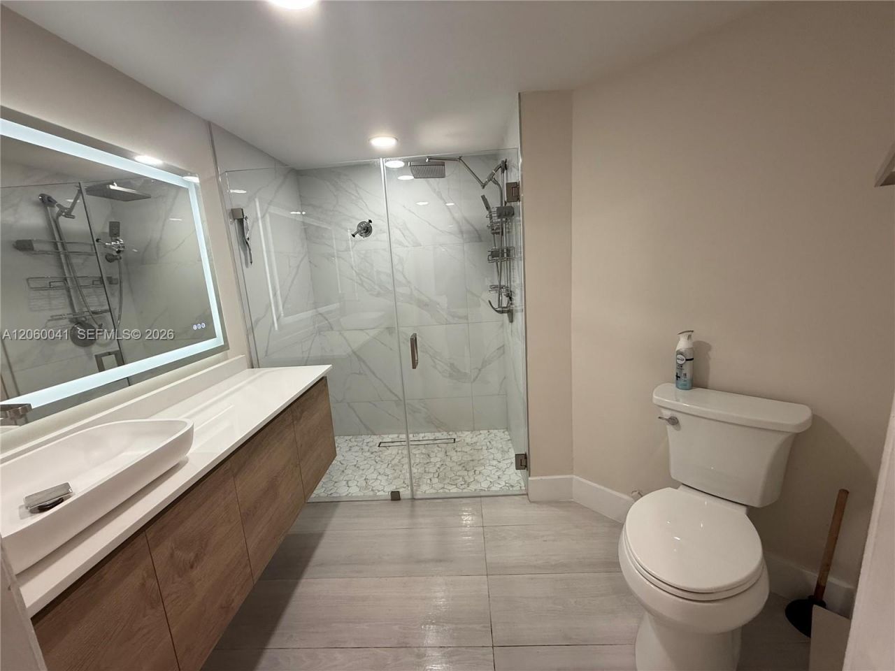 9405 Fontainebleau Blvd, Unit 113-22, Miami, FL 33172 Photo
