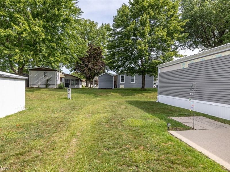 12 Sycamore Drive, Olmsted Falls, OH 44138 Photo 23