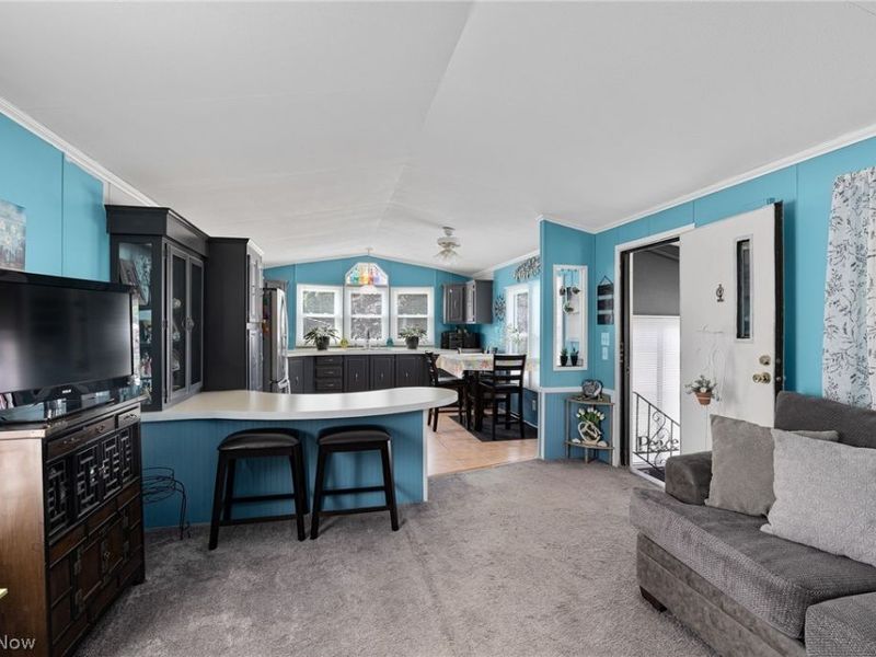 12 Sycamore Drive, Olmsted Falls, OH 44138 Photo 7