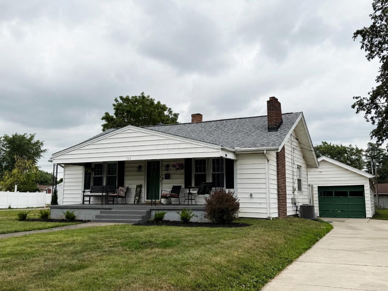 724 Carolyn Road , Washington Court House, OH 43160 Main Photo