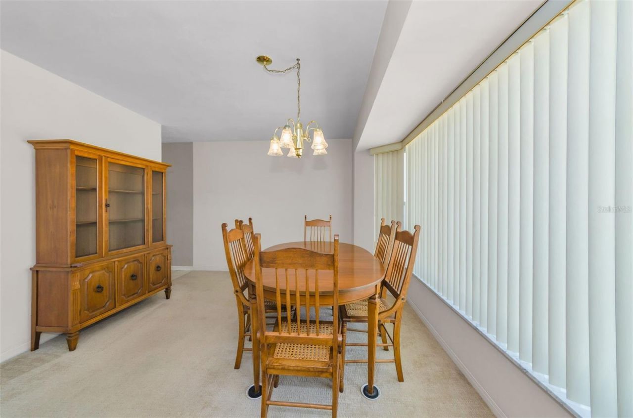 5992 32nd Avenue N, Saint Petersburg, FL 33710 Photo
