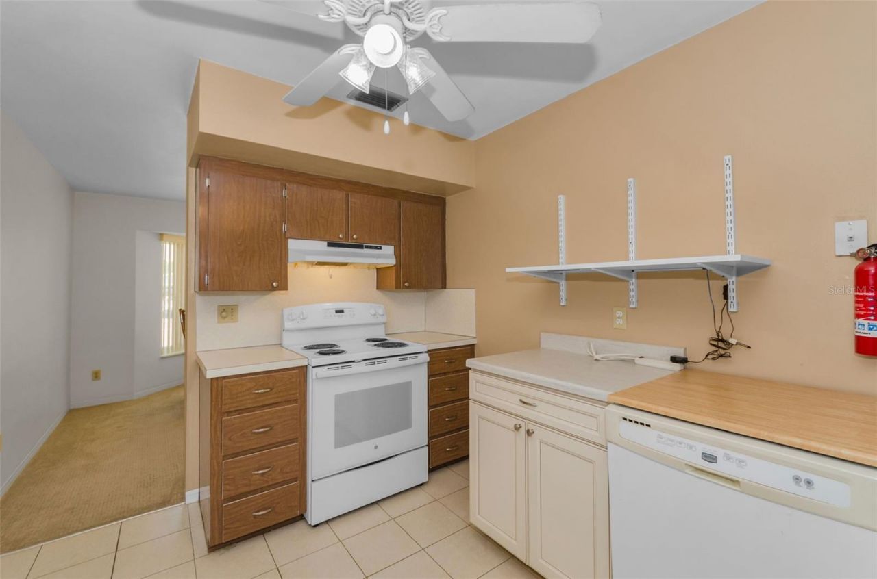 5992 32nd Avenue N, Saint Petersburg, FL 33710 Photo