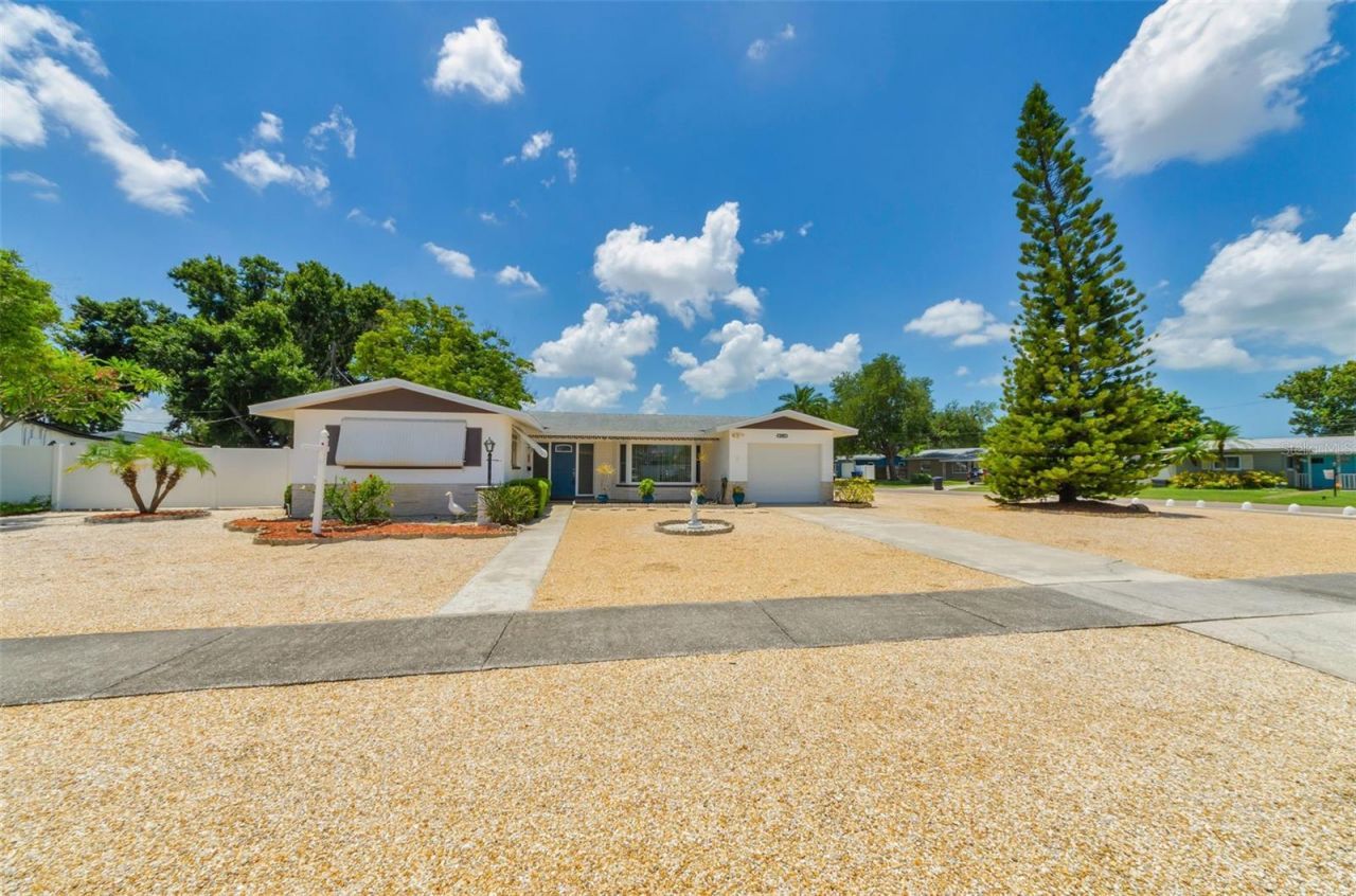 5992 32nd Avenue N, Saint Petersburg, FL 33710 Photo