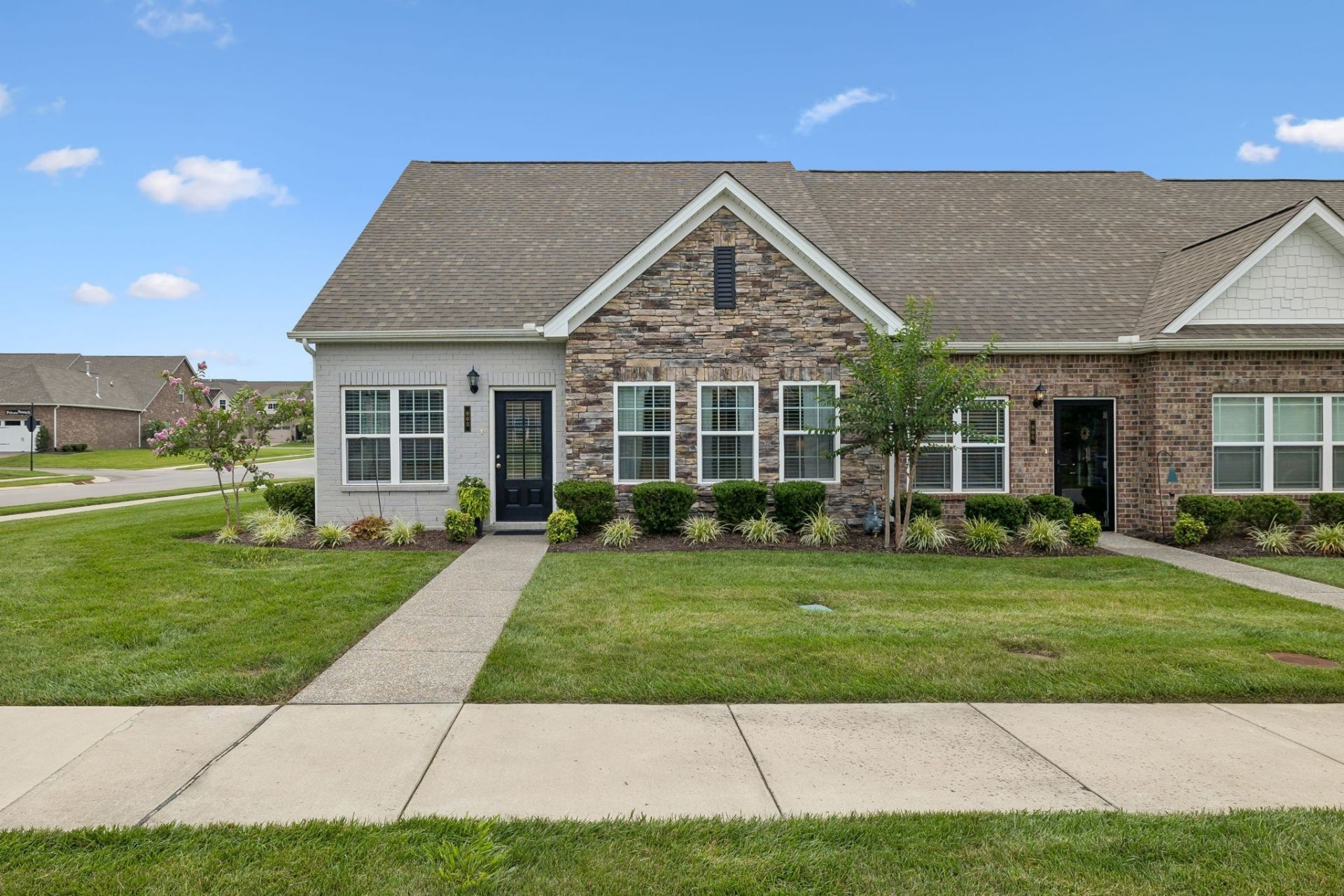 903 Meadowcrest Way , Lebanon, TN 37090 Main Photo