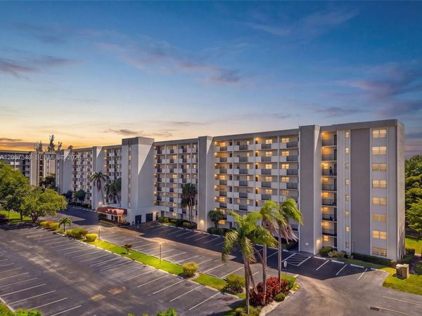 5900 NW 44th St , Unit 414, Lauderhill, FL 33319