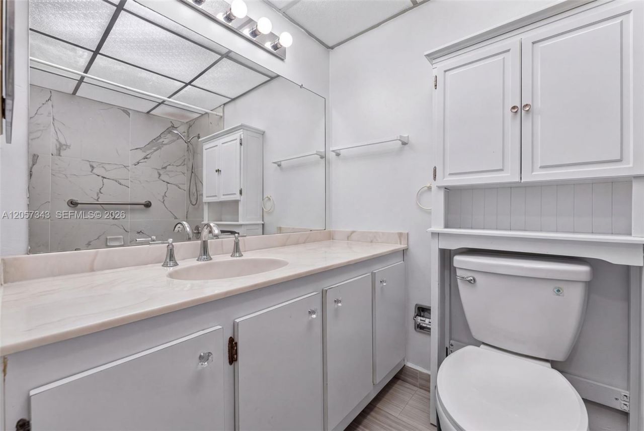 5900 NW 44th St , Unit 414, Lauderhill, FL 33319 Photo