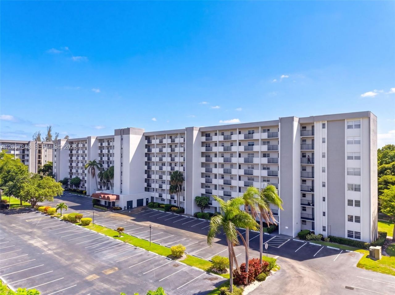 5900 NW 44th St , Unit 414, Lauderhill, FL 33319 Photo