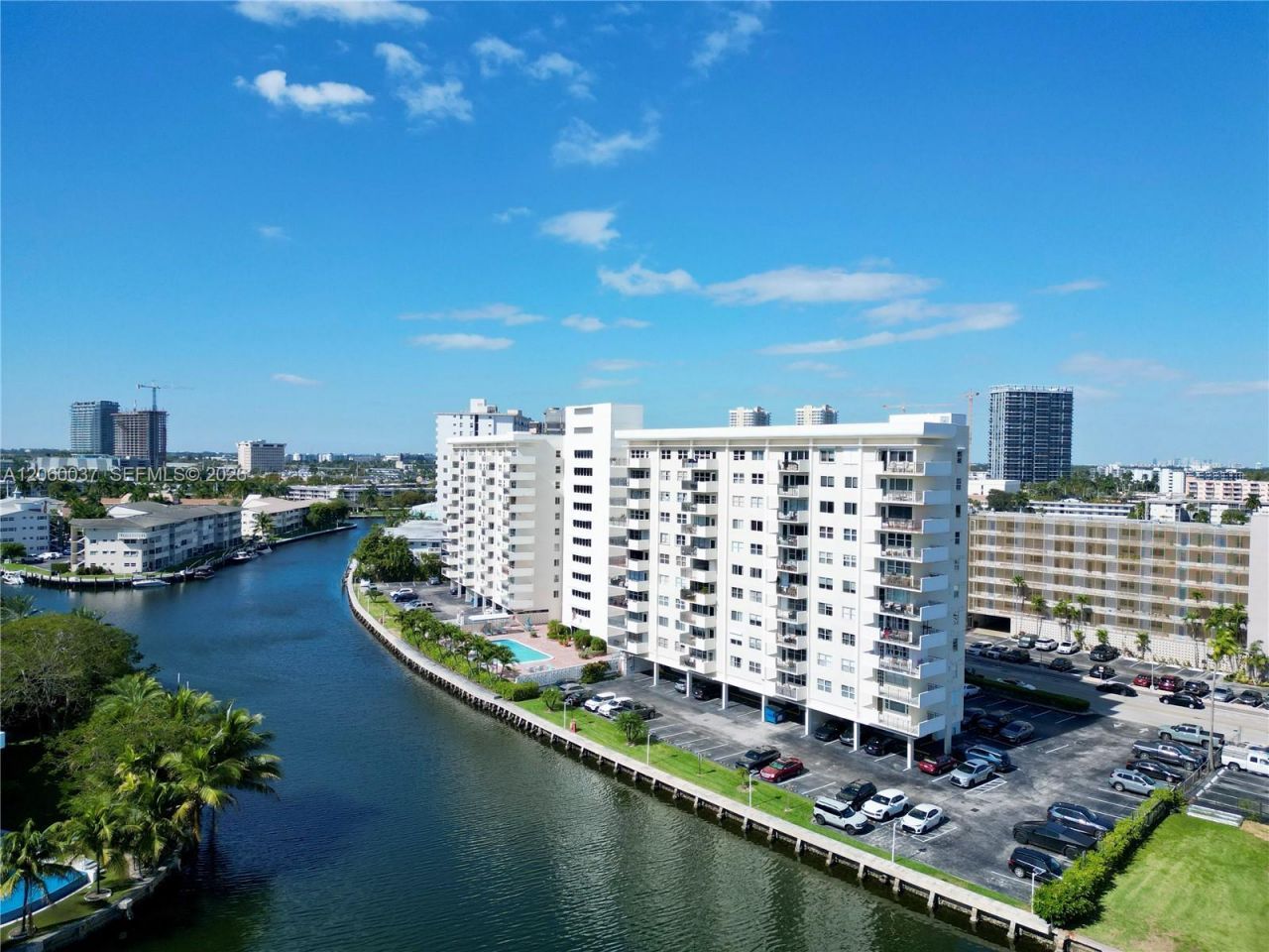 401 Golden Isles Dr , Unit 302, Hallandale Beach, FL 33009 Photo
