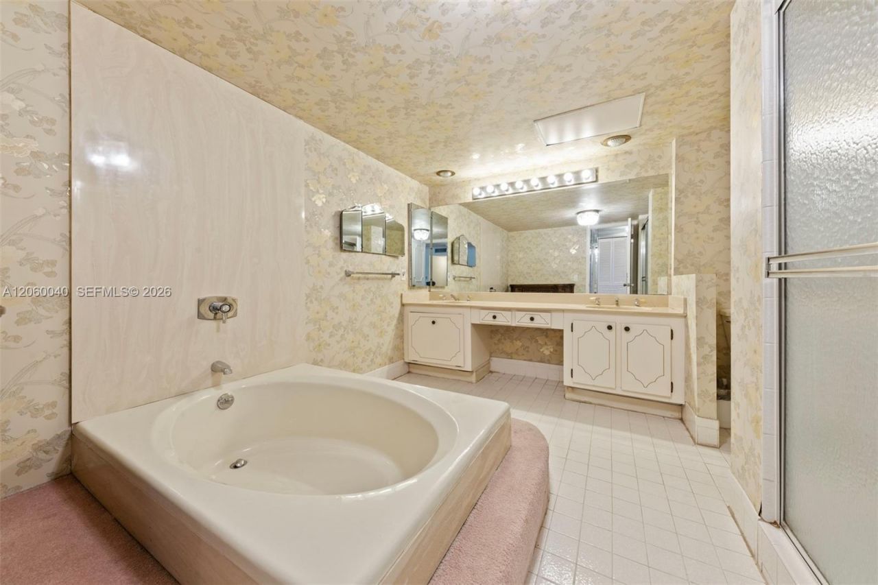 2751 S Ocean Dr , Unit 501N, Hollywood, FL 33019 Photo