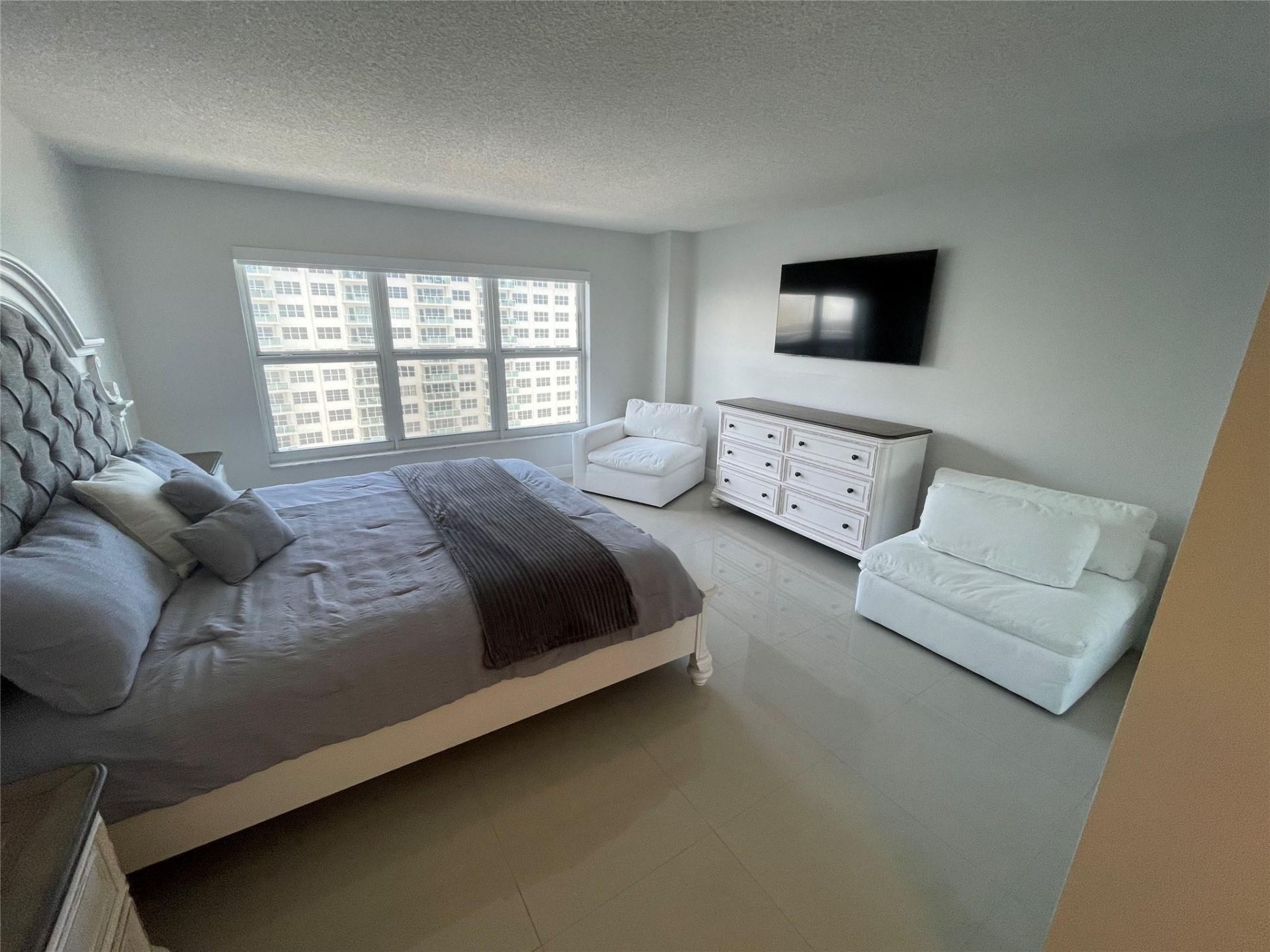 3500 Galt Ocean Drive, Unit 1714, Fort Lauderdale, FL 33308 Photo