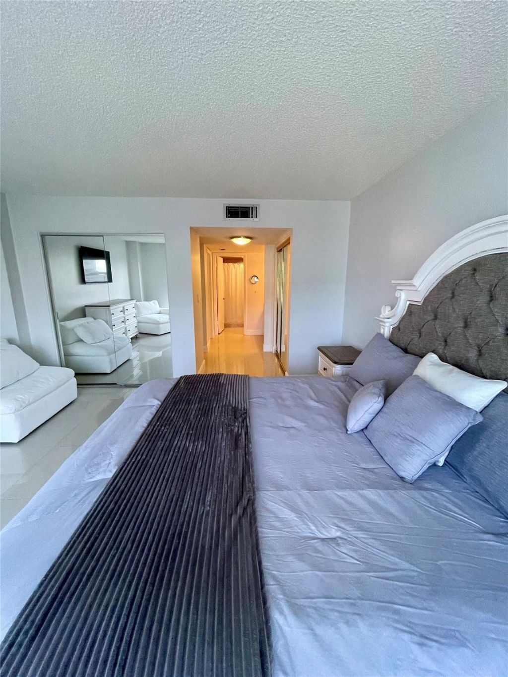 3500 Galt Ocean Drive, Unit 1714, Fort Lauderdale, FL 33308 Photo