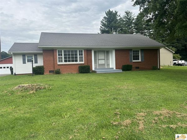 110 Castle Heights Road , Tompkinsville, KY 42167