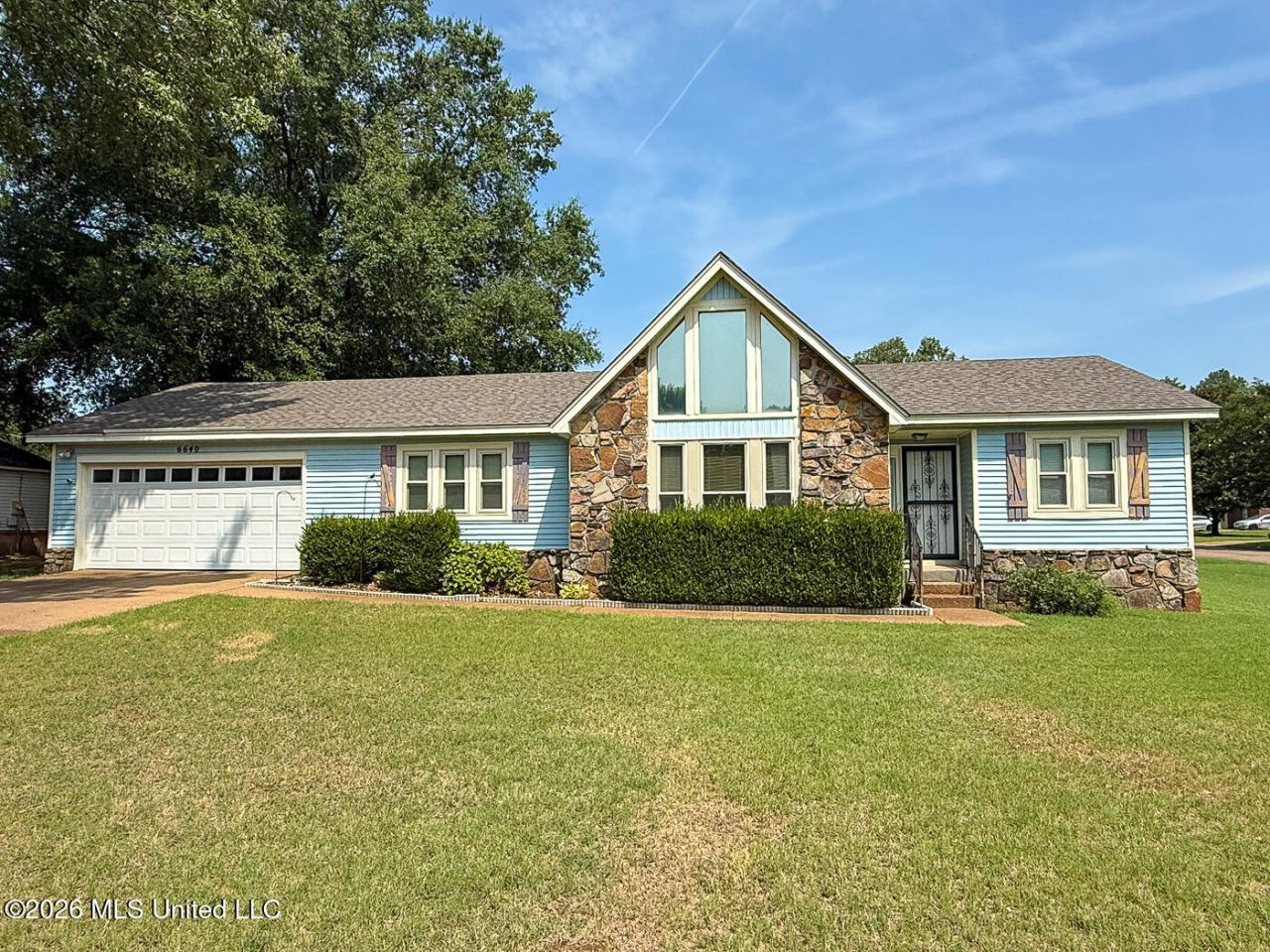 6640 Black Thorne Drive, Walls, MS 38680 Main Photo