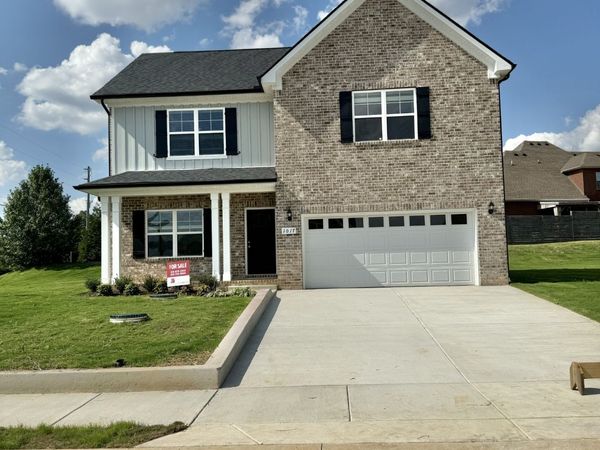 1017 Amber Hills Drive , Ashland City, TN 37015