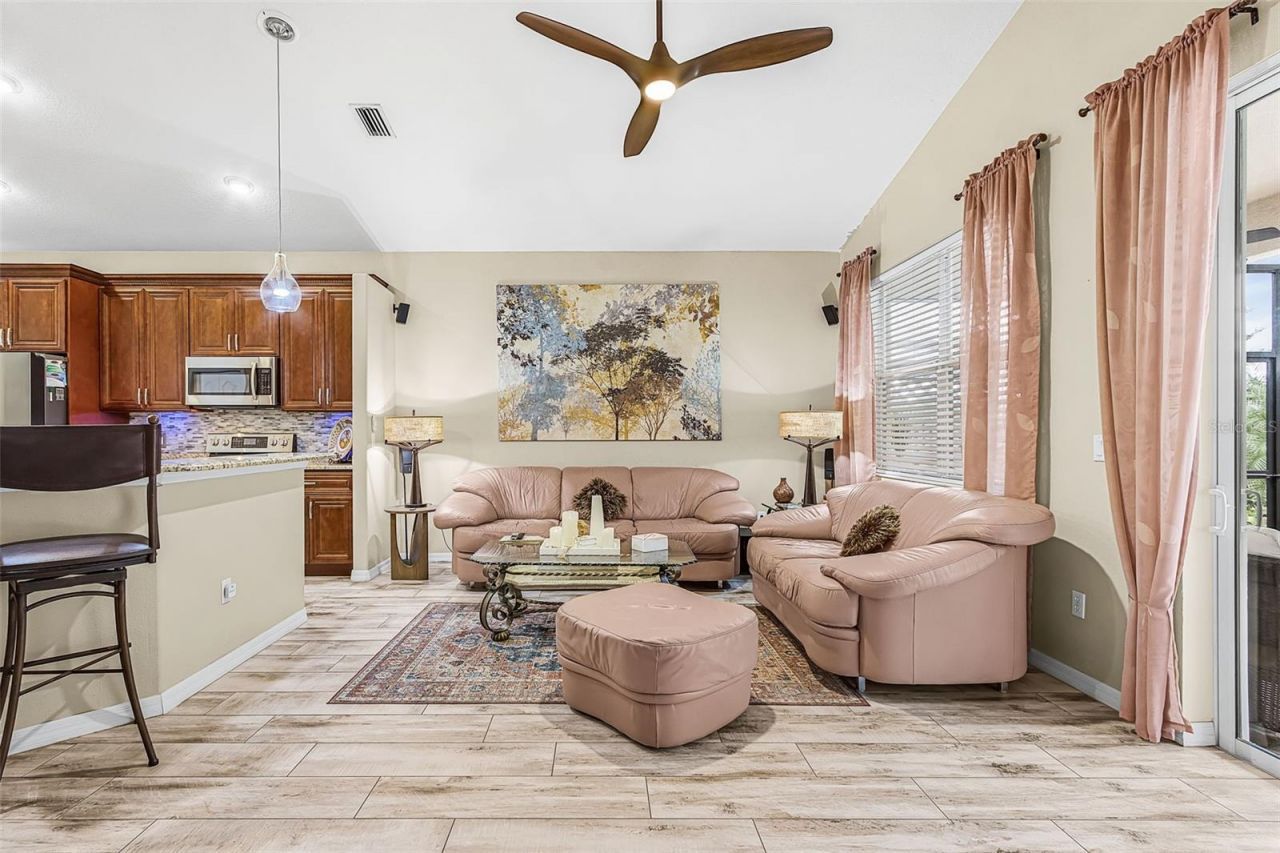 3111 43rd Avenue E, Bradenton, FL 34208 Photo