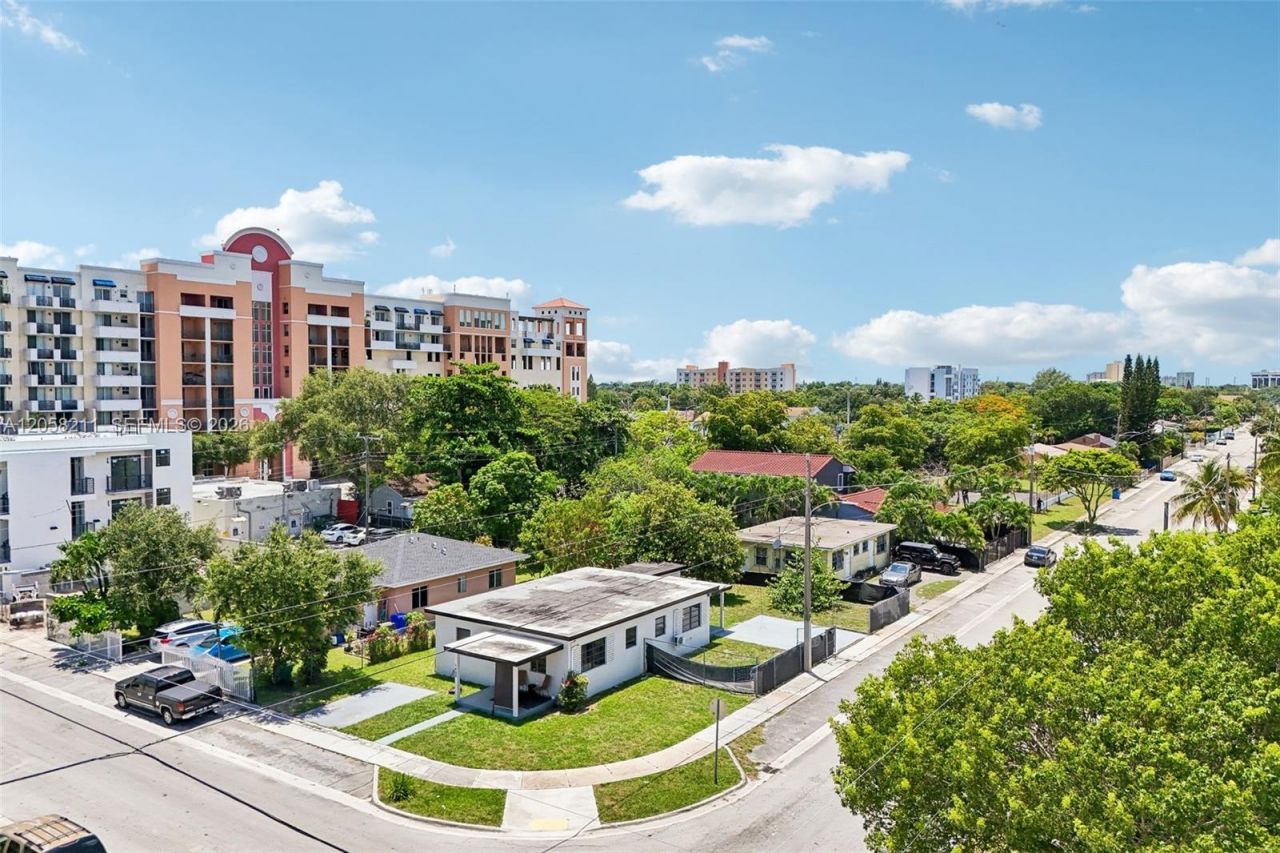 1400 NW 55th St, Miami, FL 33142 Photo
