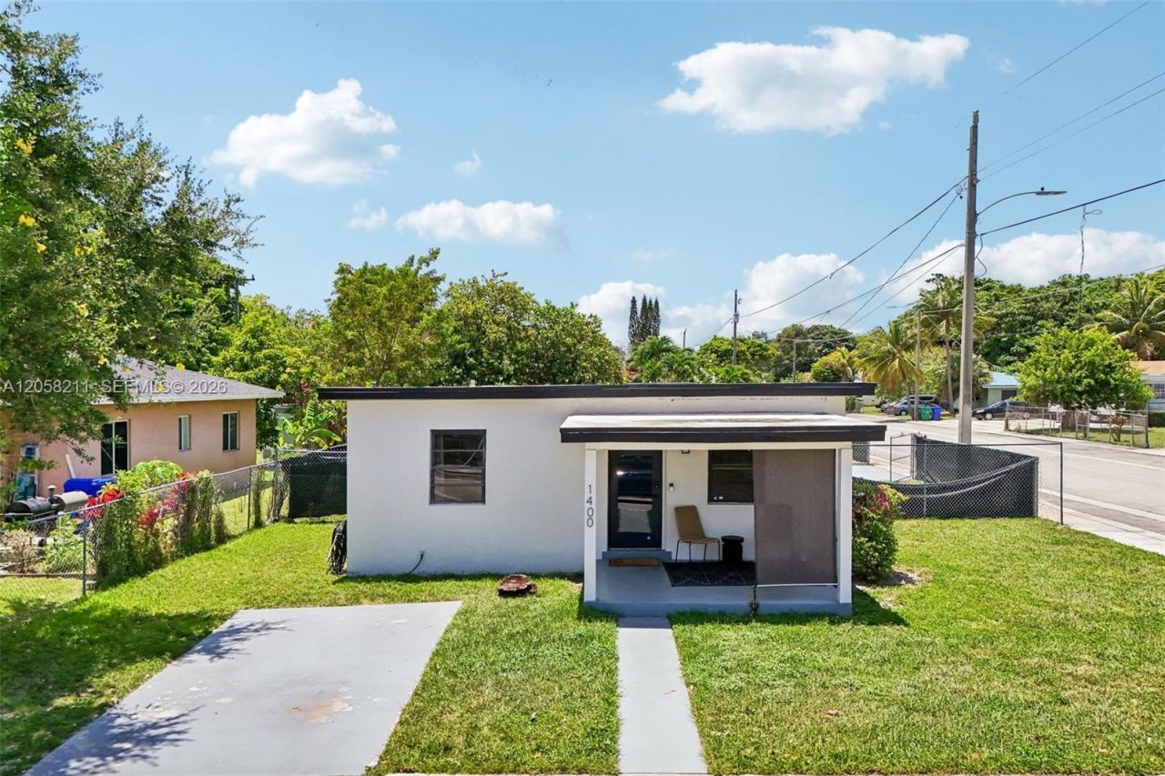 1400 NW 55th St, Miami, FL 33142 Photo