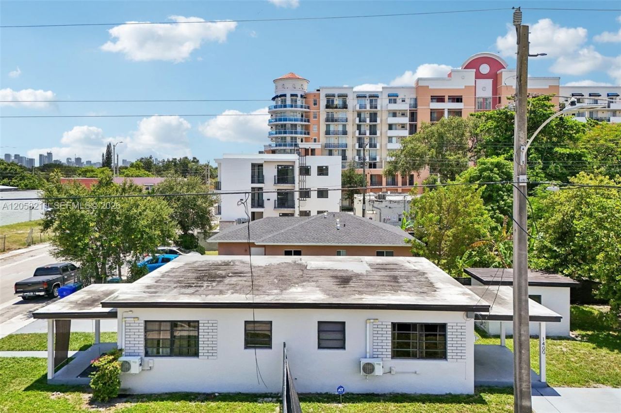 1400 NW 55th St, Miami, FL 33142 Photo