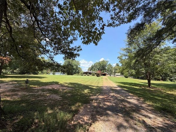1398 Linton Road , Benton, LA 71006