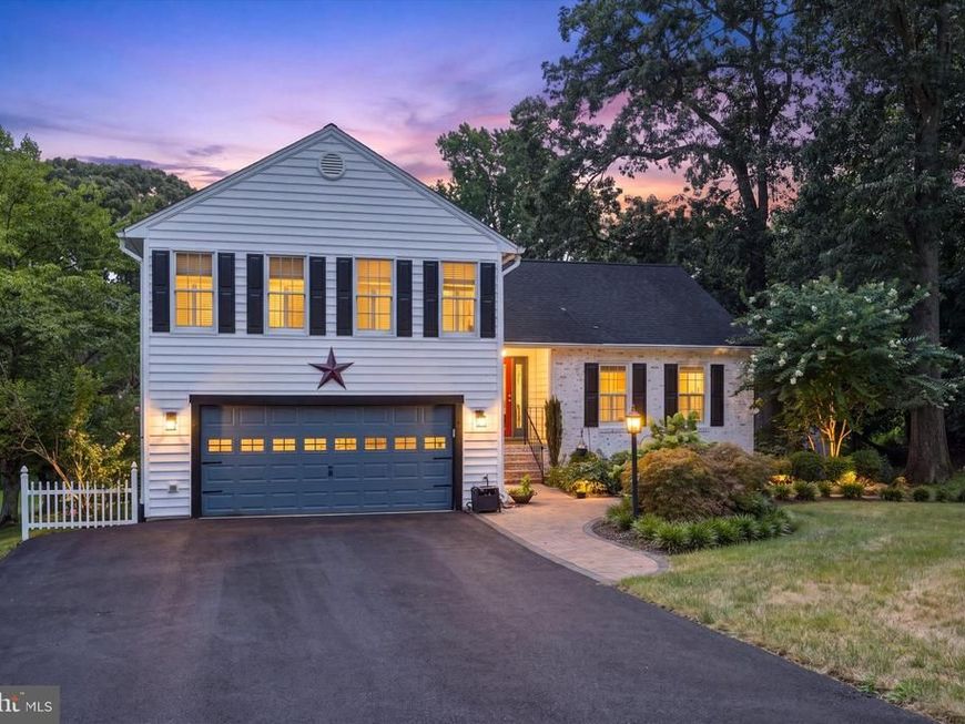 527 Bay Hills Drive, Arnold, MD 21012 Main Photo