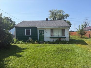 4315 Isherwood Drive , Niagara Falls, NY 14305