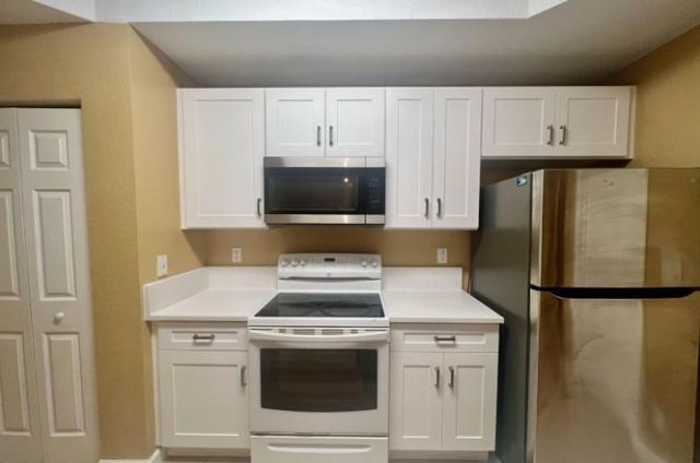 2920 Hidden Hills Road, Unit 1304, West Palm Beach, FL 33411 Photo