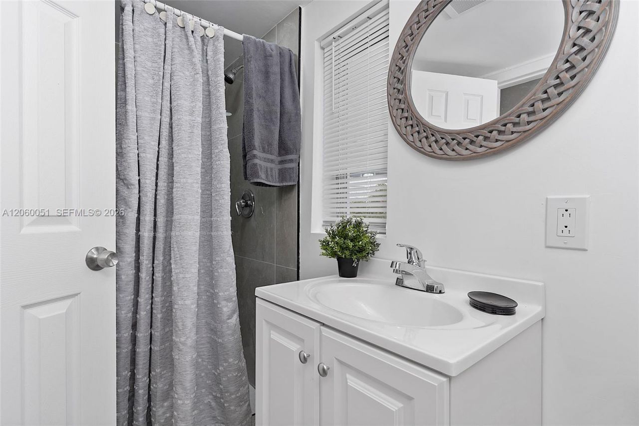 6103 Monroe St , Hollywood, FL 33023 Photo