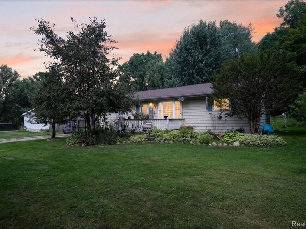 1927 New Rochelle Drive, Elba Township, Mi 48446