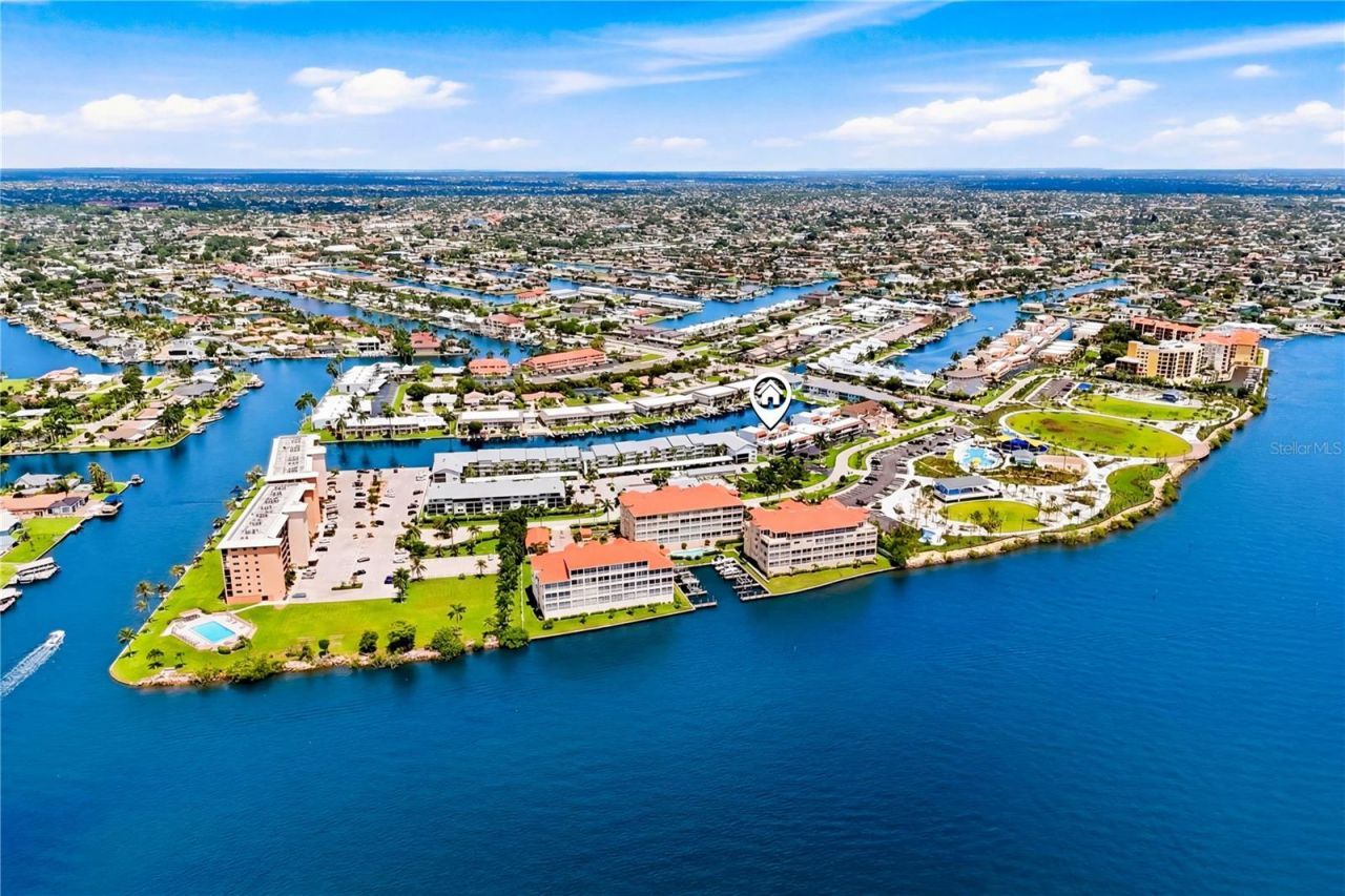 4218 SE 20th Place, Unit D5, Cape Coral, FL 33904 Photo