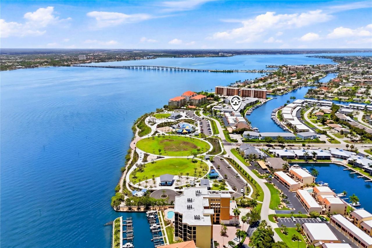 4218 SE 20th Place, Unit D5, Cape Coral, FL 33904 Photo