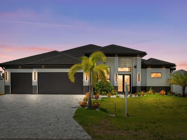 10 SW 33RD AVENUE , CAPE CORAL, FL 33991