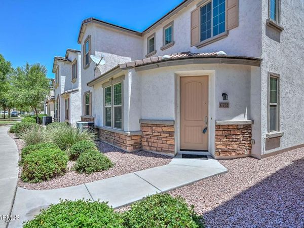 17732 W MANDALAY Lane, Surprise, AZ 85388