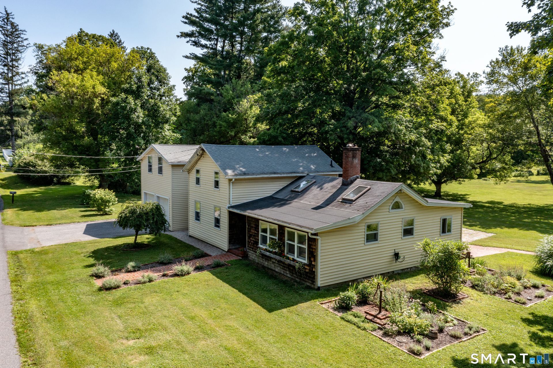 88 Sharon Valley , Sharon, CT 06069 Main Photo