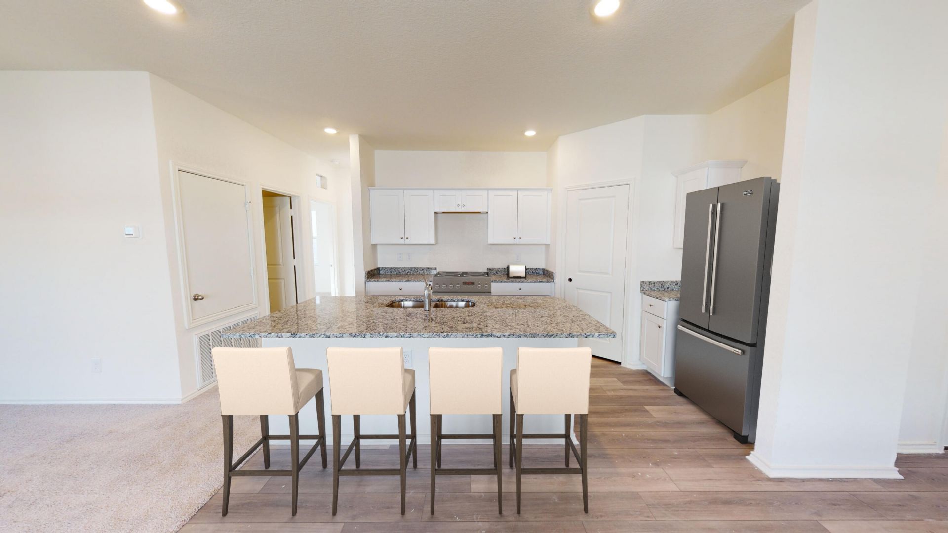 1223 Carriage Wood Circle Photo 4