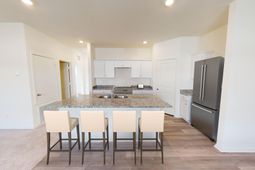 1223 Carriage Wood Circle photo 4