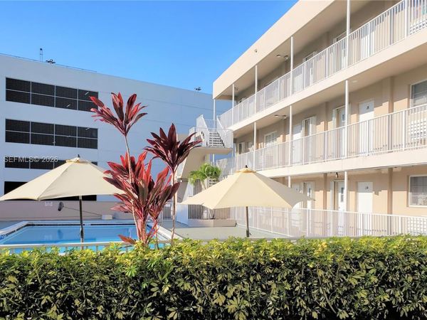6580 Santona St , Unit A26, Coral Gables, FL 33146