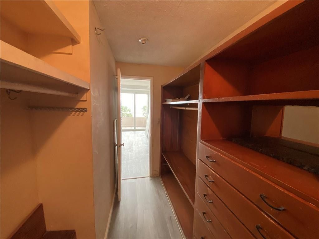 345 N Fort Lauderdale Beach Boulevard, Unit 204, Fort Lauderdale, FL 33304 Photo