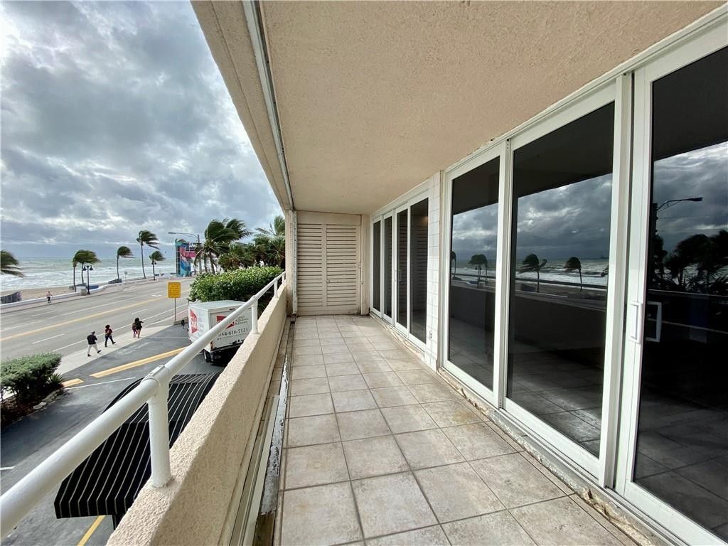 345 N Fort Lauderdale Beach Boulevard, Unit 204, Fort Lauderdale, FL 33304 Photo