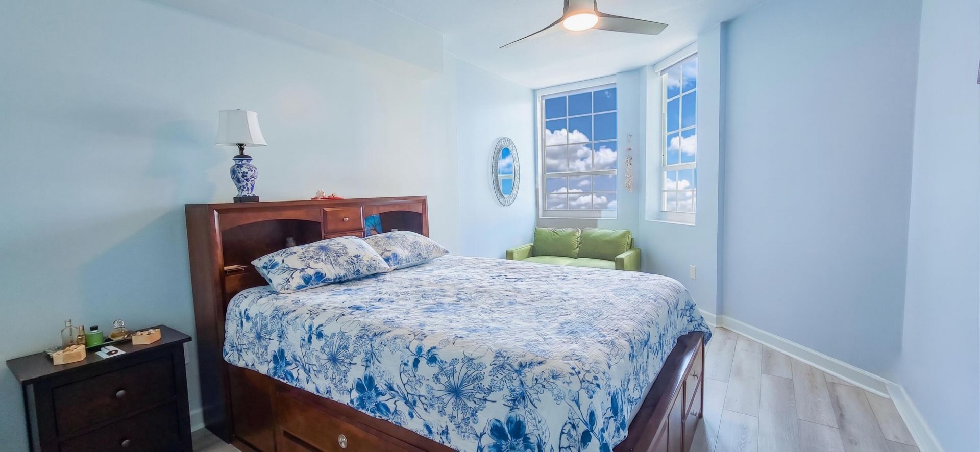 410 Evernia Street, Unit 706, West Palm Beach, FL 33401 Photo