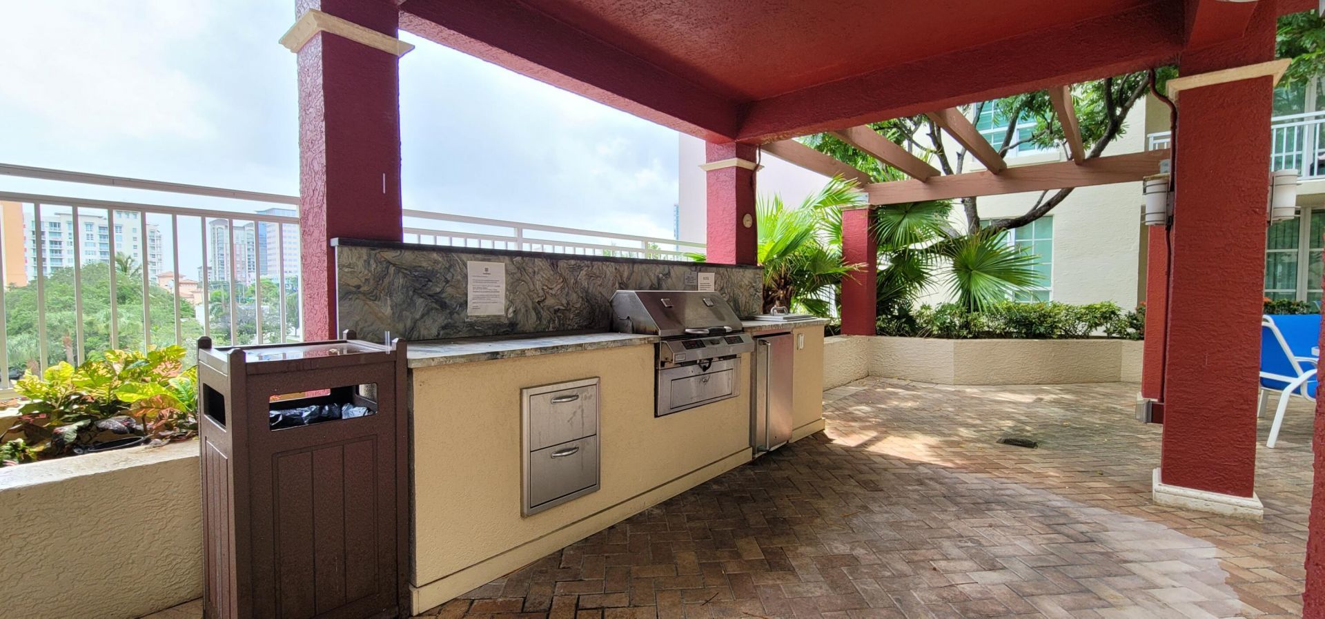 410 Evernia Street, Unit 706, West Palm Beach, FL 33401 Photo