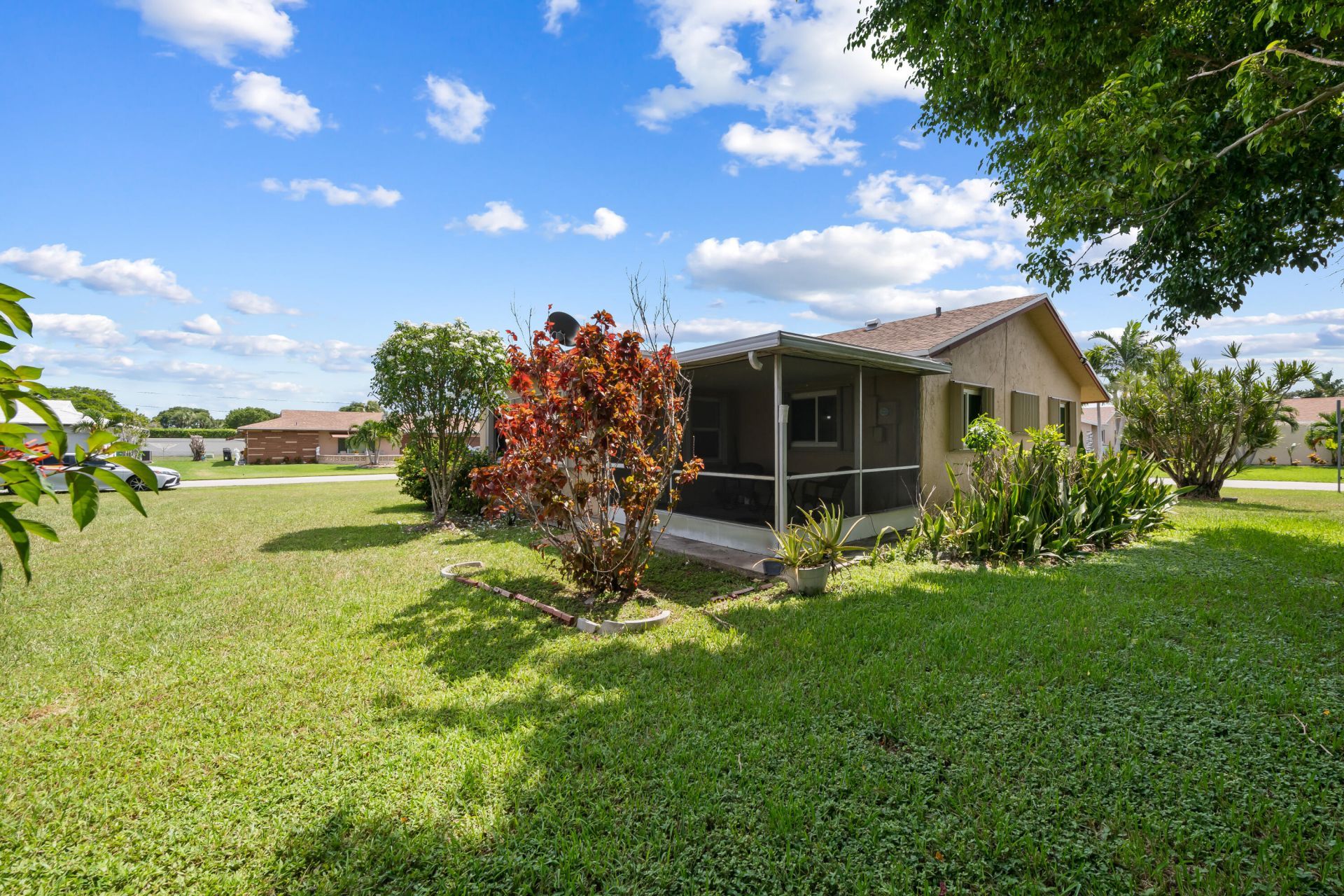 7000 NW 95th Terrace, Tamarac, FL 33321 Photo