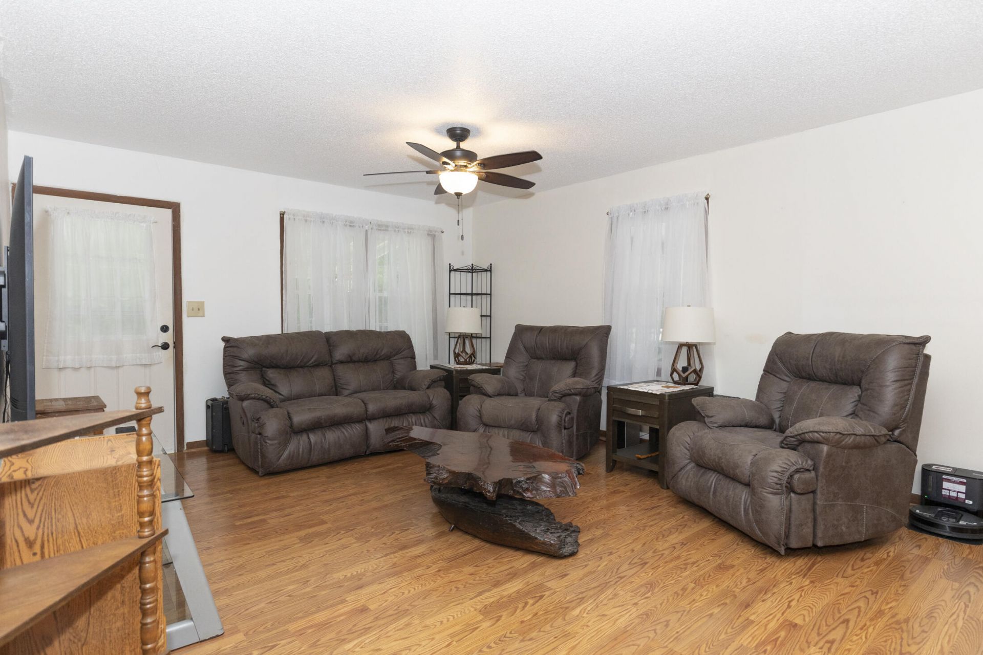 255 Marlboro Road Photo 23